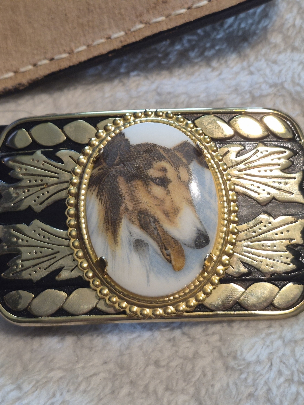 Decorative Dog Portrait Belt Buckle - Gold and Black
